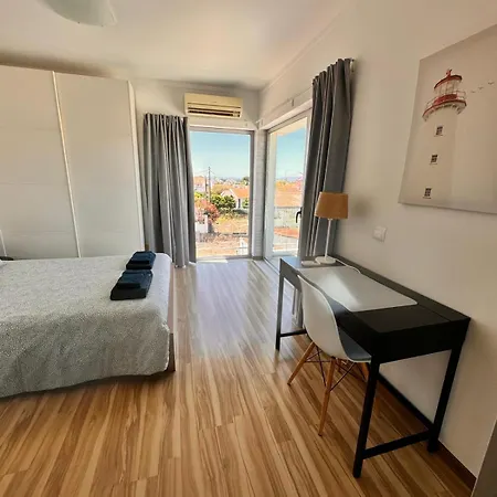 Alfarim House - Close To Meco And Ferienhaus Sesimbra