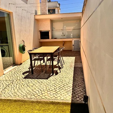 Holiday home Alfarim House - Close To Meco And Sesimbra
