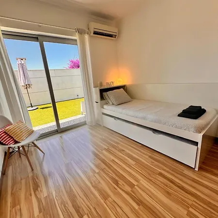 Alfarim House - Close To Meco And Sesimbra