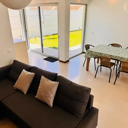 Holiday home Alfarim House - Close To Meco And Sesimbra