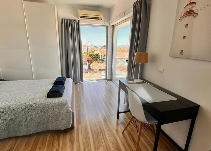 Alfarim House - Close To Meco And Ferienhaus Sesimbra