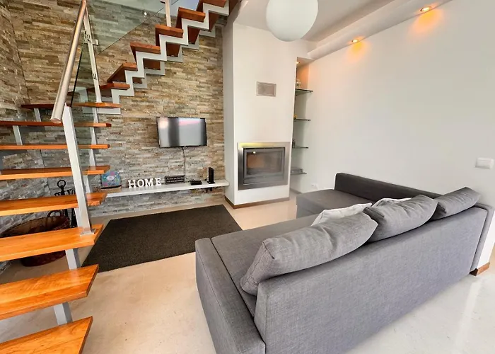 Alfarim House - Close To Meco And Ferienhaus Sesimbra